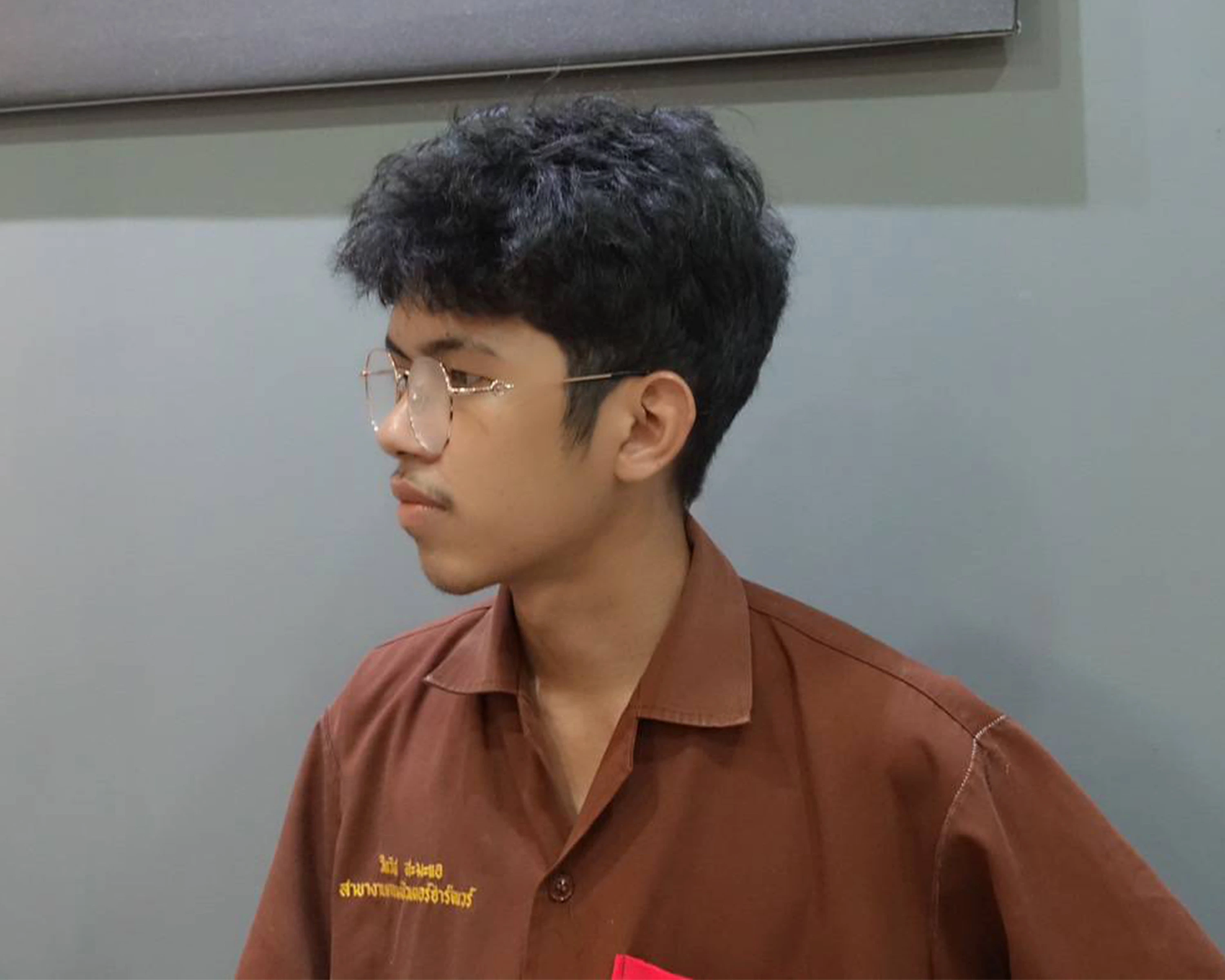 Bank - iPhone iPad Repair Intern CMNS FixMac Chiang Mai