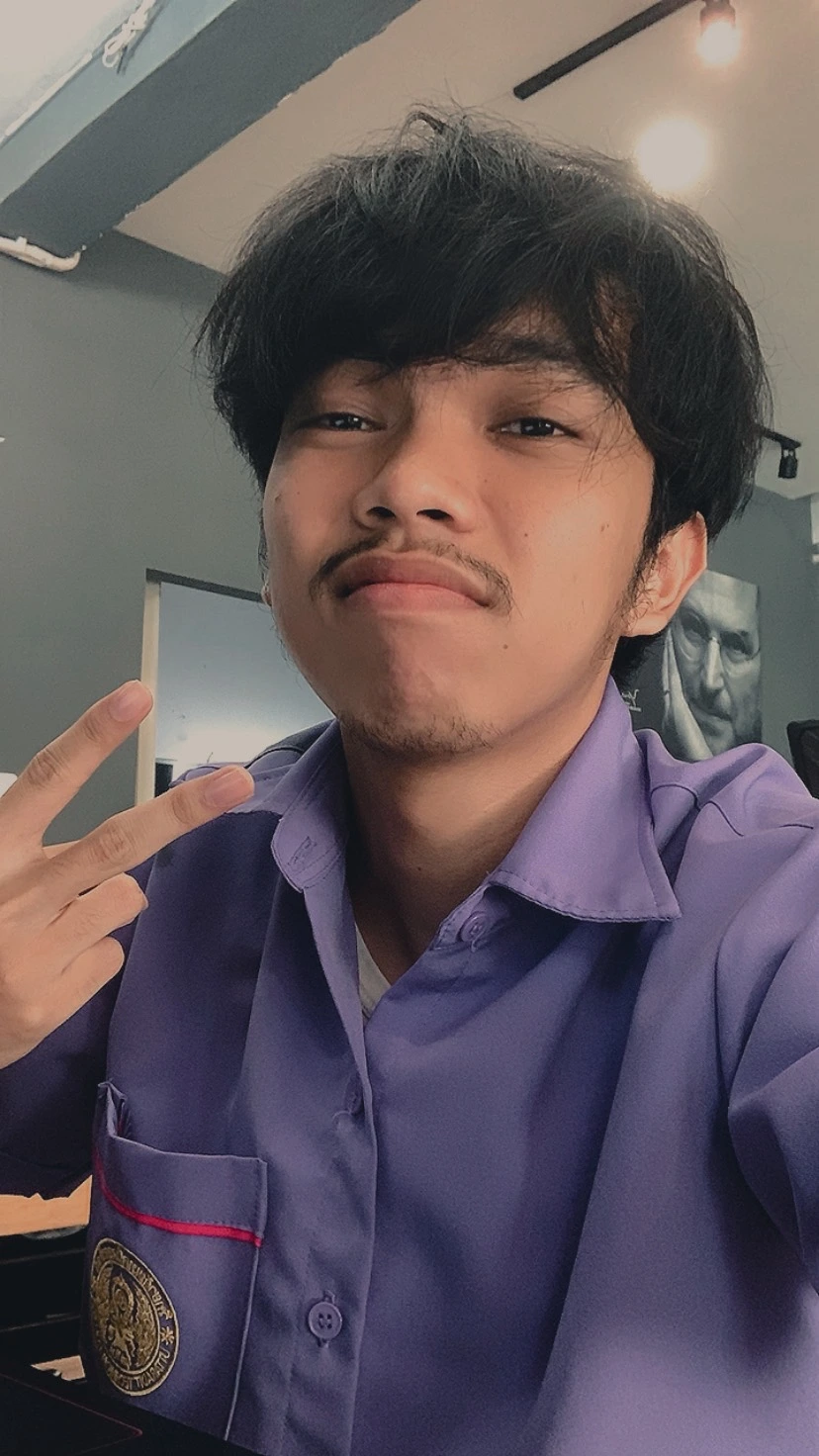 Natt - Apple Repair Team Intern FixMac Chiang Mai