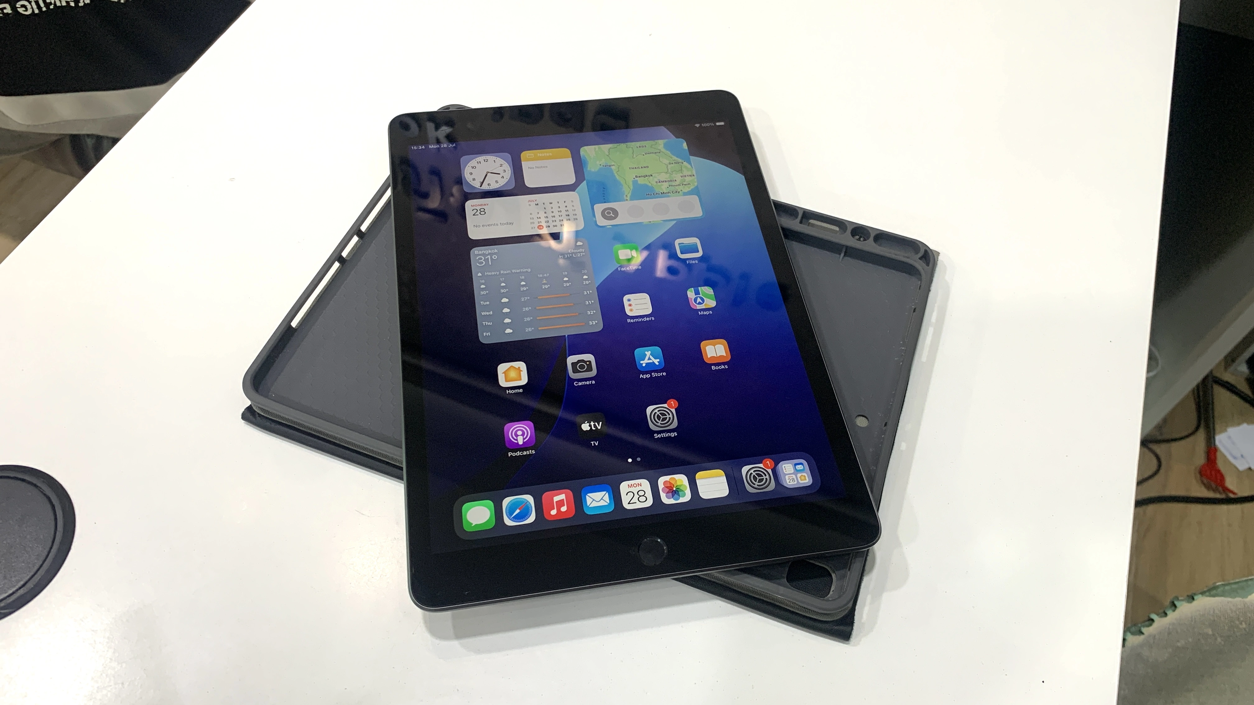 iPad Gen9 (ความจุ 64GB)(มือสอง)