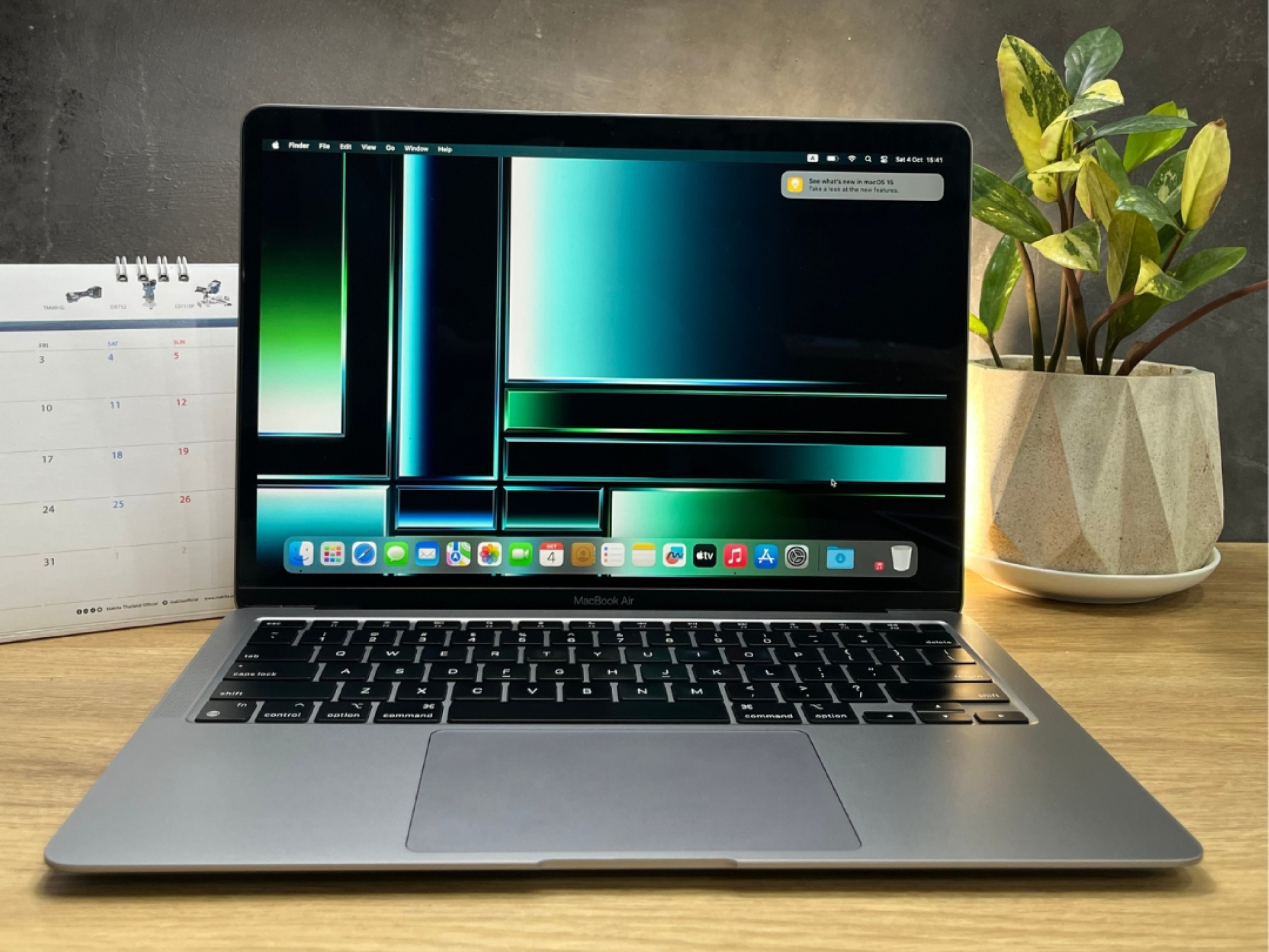 MacBook Air M1 (2020) —SOLD