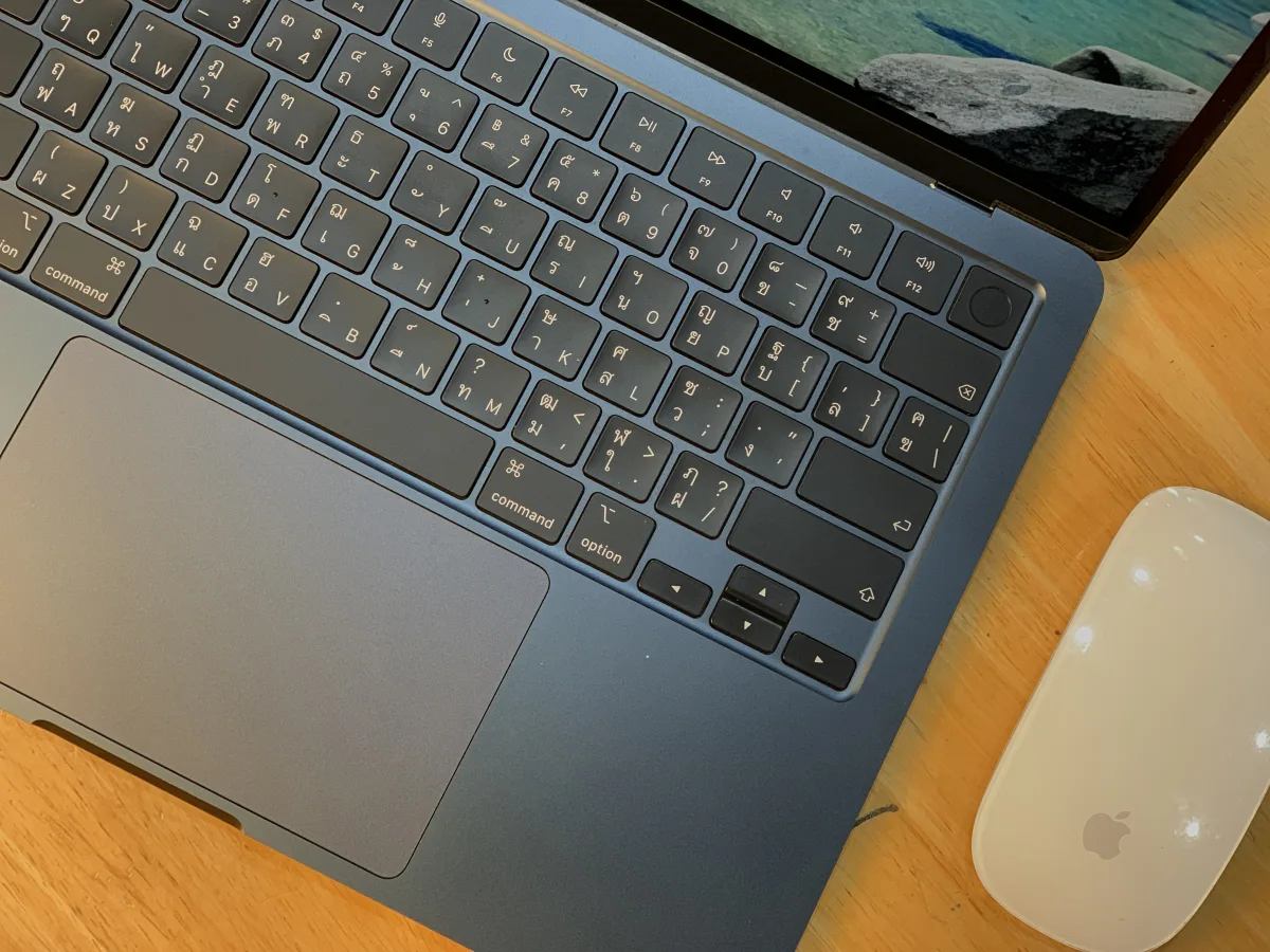 MacBook Air M2 (ปี 2022) มือสอง สภาพดี แบตอึด รูปที่ 4